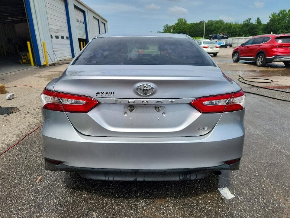 2018 TOYOTA CAMRY LE LE 6