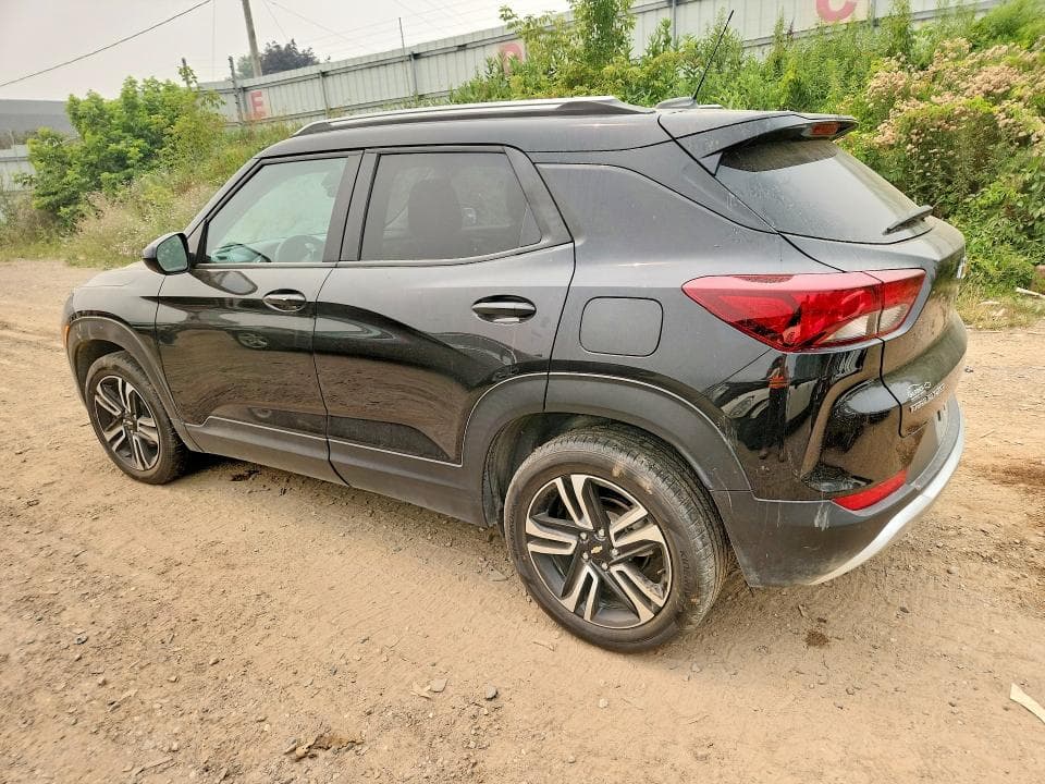 2023 CHEVROLET TRAILBLAZER LT 2