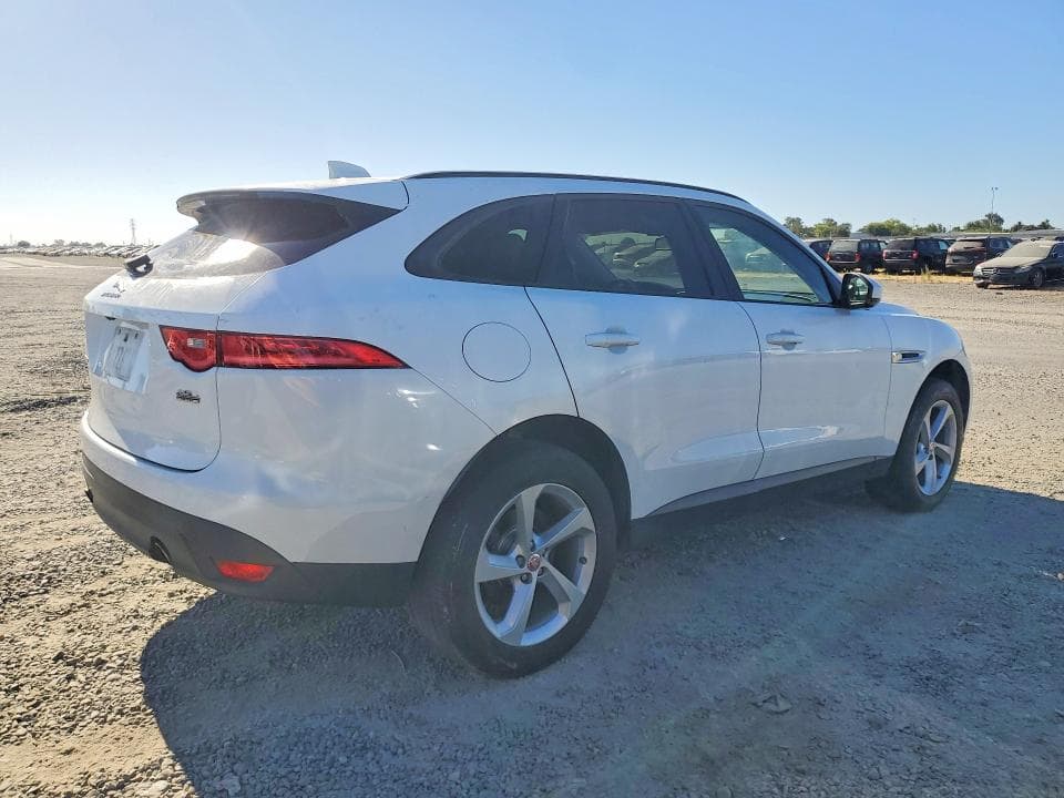 2018 JAGUAR F-PACE PREMIUM 3