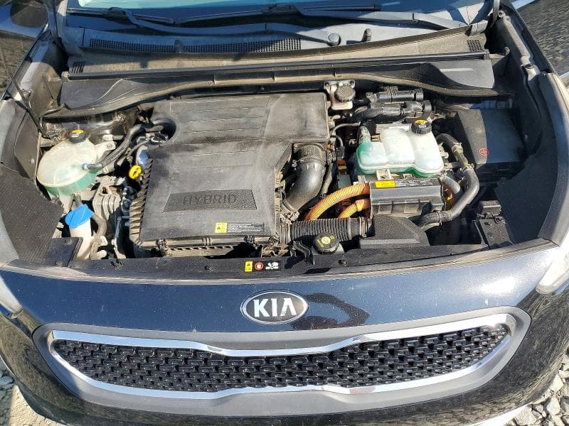 2017 KIA NIRO EX 11