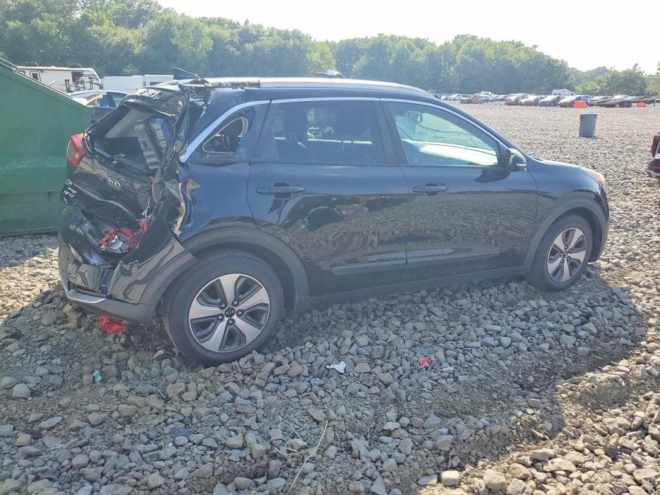 2017 KIA NIRO EX 3