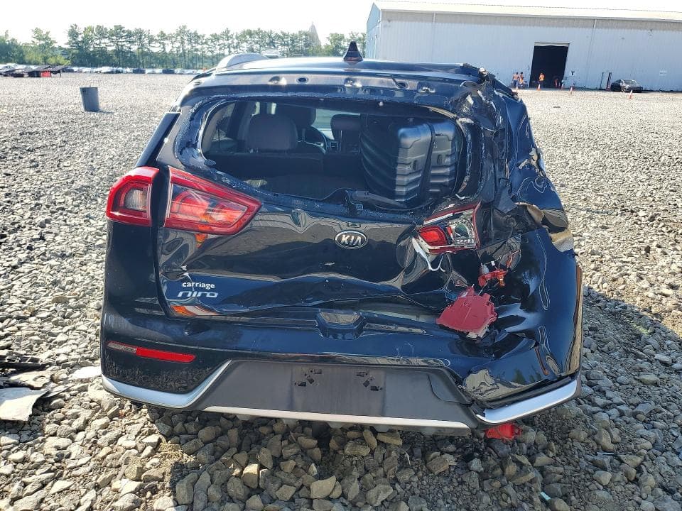 2017 KIA NIRO EX 6