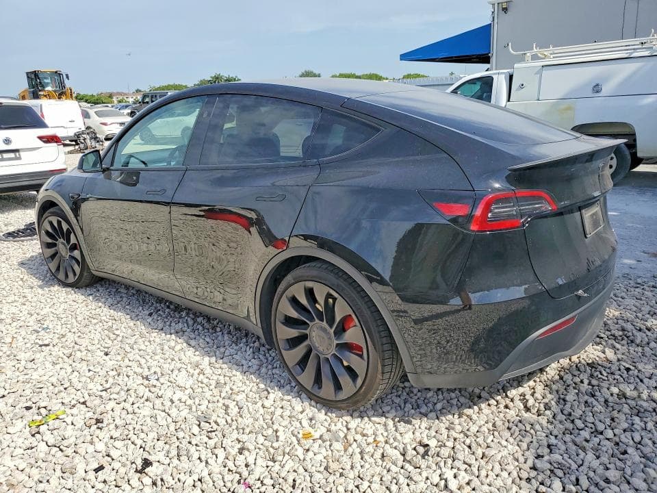 2023 TESLA MODEL Y 2