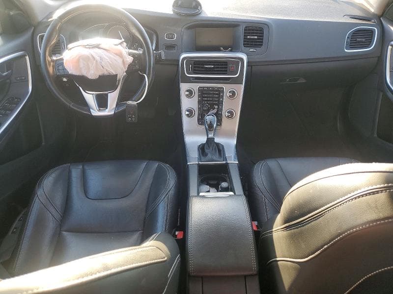 2018 VOLVO S60 DYNAMIC DYNAMIC 8