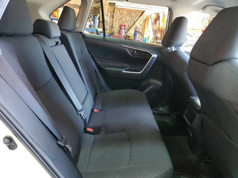 2021 TOYOTA RAV4 LE 11