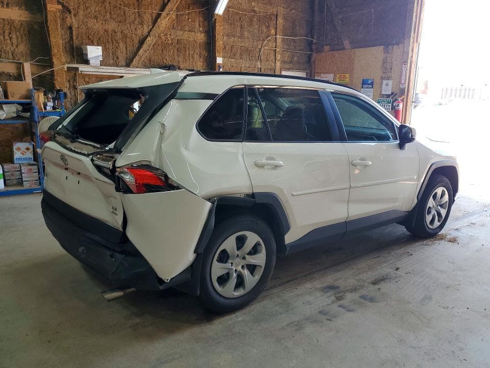 2021 TOYOTA RAV4 LE 3
