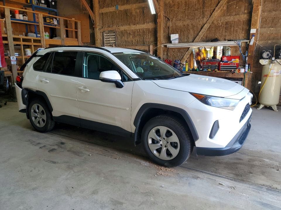 2021 TOYOTA RAV4 LE 4