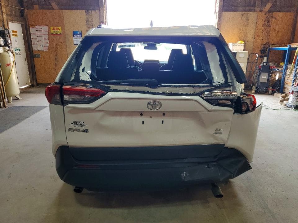 2021 TOYOTA RAV4 LE 6
