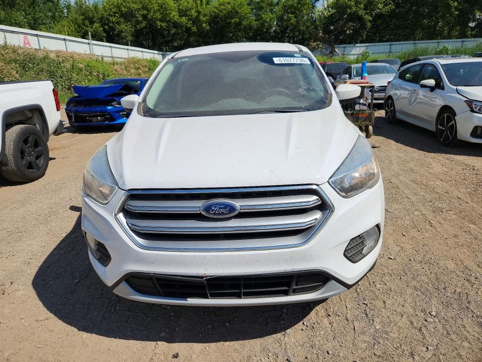 2017 FORD ESCAPE SE SE 5
