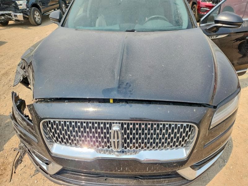2020 LINCOLN NAUTILUS RESERVE 12