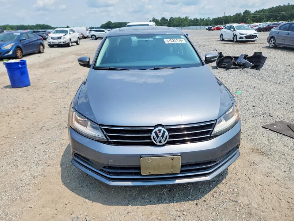 2017 VOLKSWAGEN JETTA SE 5