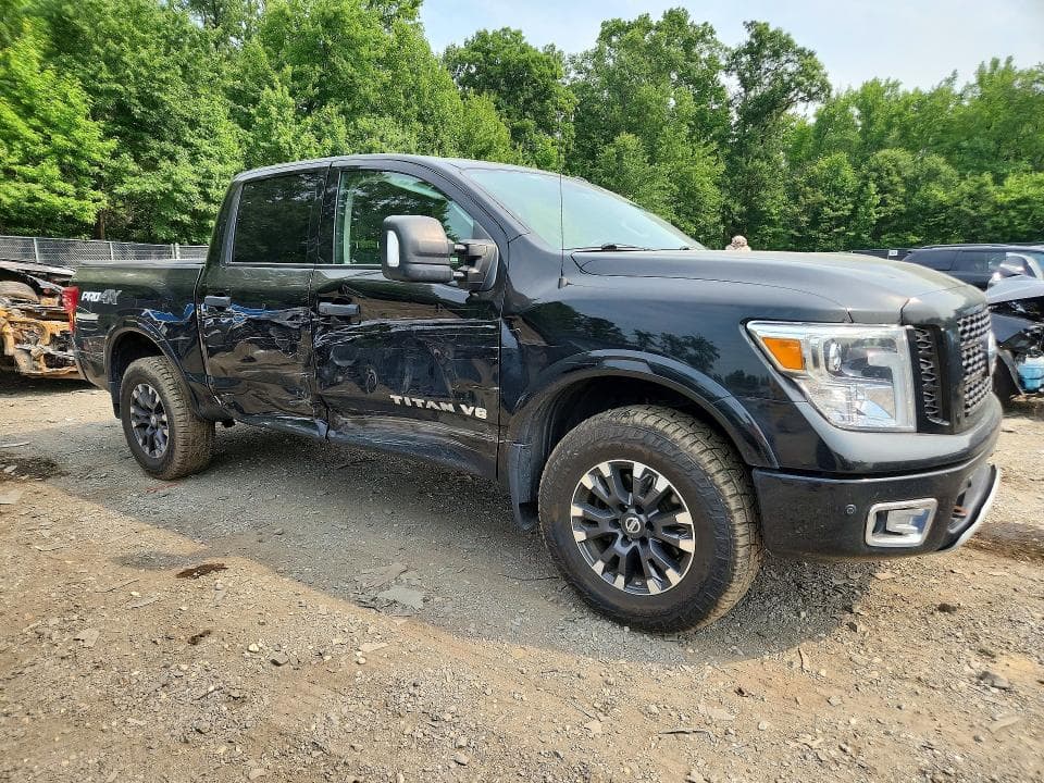 2018 NISSAN TITAN S 4