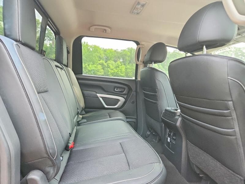 2018 NISSAN TITAN S 10