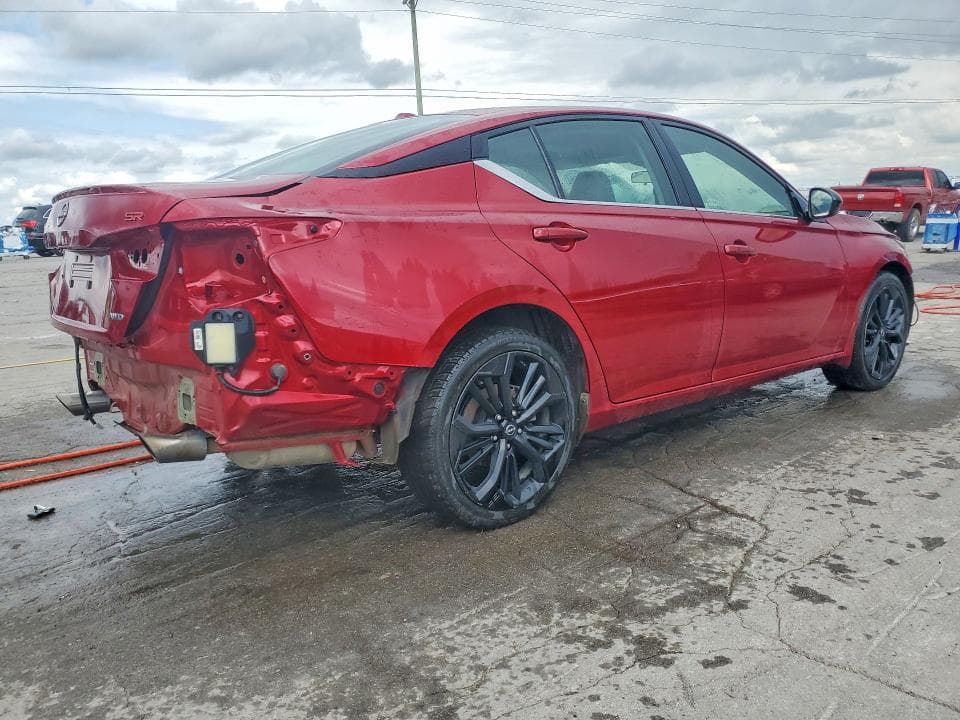 2023 NISSAN ALTIMA SR 3