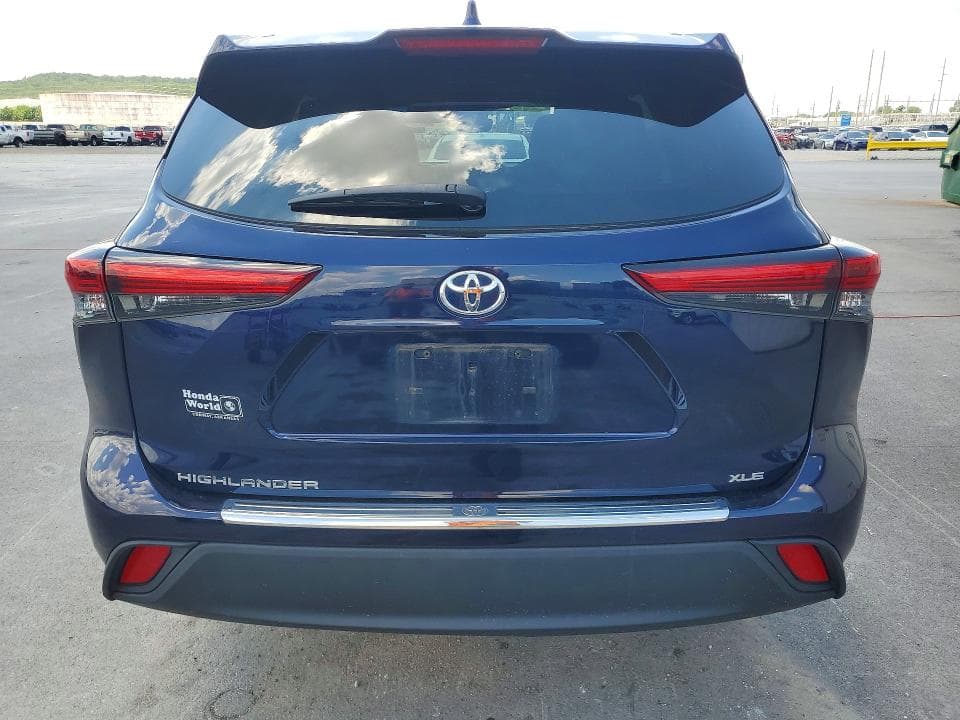2021 TOYOTA HIGHLANDER XLE 6
