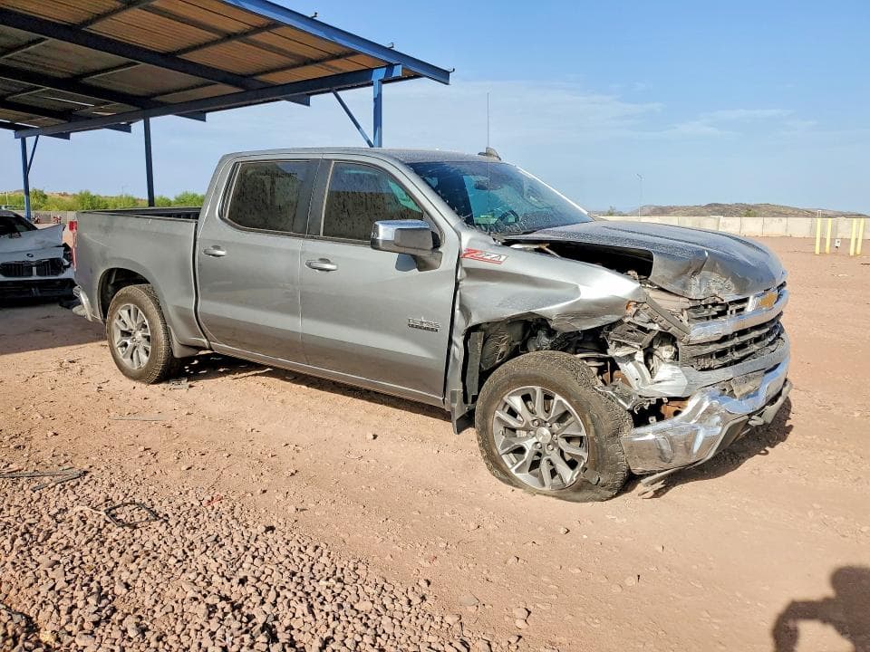 2025 CHEVROLET SILVERADO K1500 LT 4