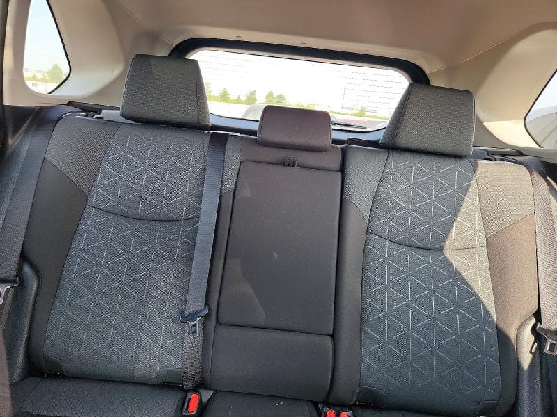 2025 TOYOTA RAV4 XLE XLE 10