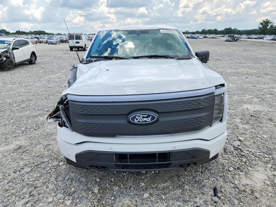 2025 FORD F150 LIGHTNING XLT 5