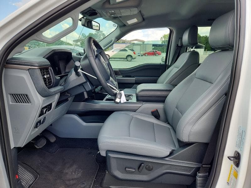 2025 FORD F150 LIGHTNING XLT 7
