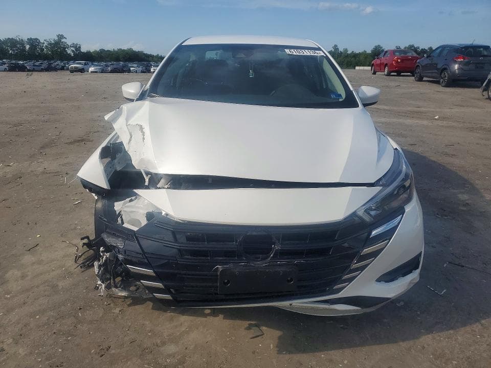 2025 NISSAN VERSA SV 5