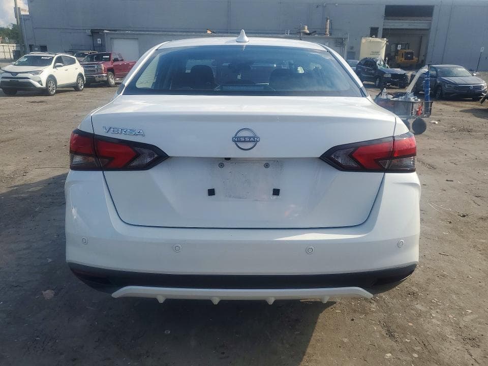 2025 NISSAN VERSA SV 6