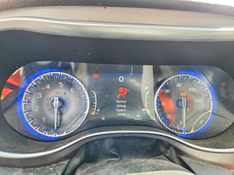 2018 CHRYSLER PACIFICA LIMITED 9