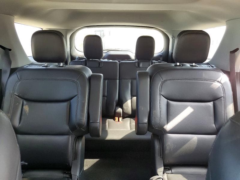 2021 FORD EXPLORER XLT 10