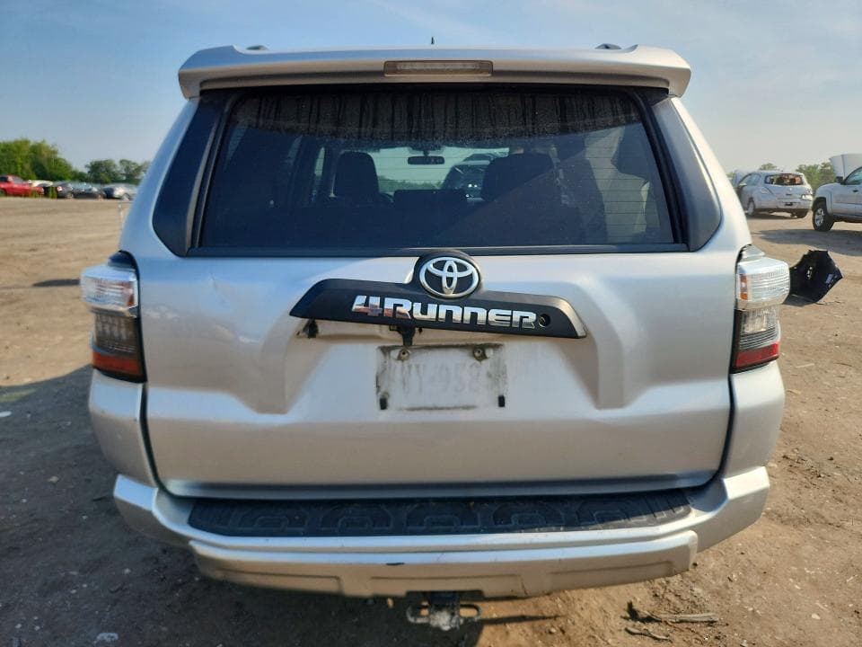 2017 TOYOTA 4RUNNER TRD OFF-ROAD 6