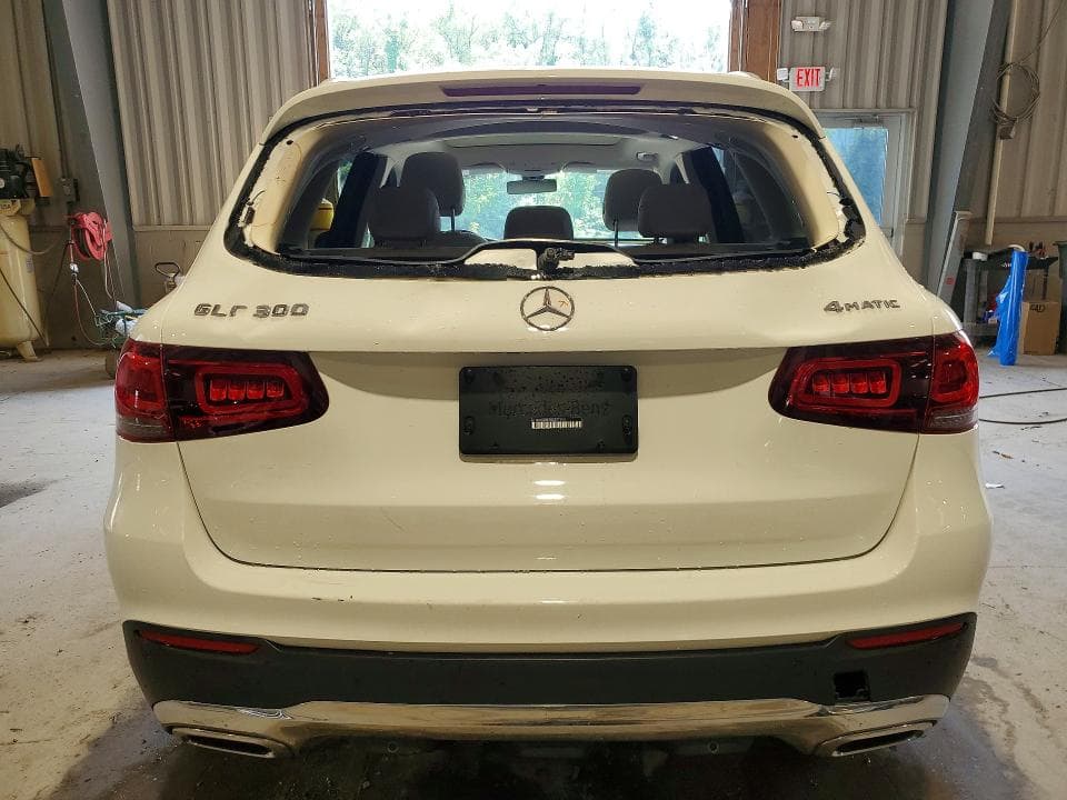 2021 MERCEDES-BENZ GLC 300 4MATIC 6