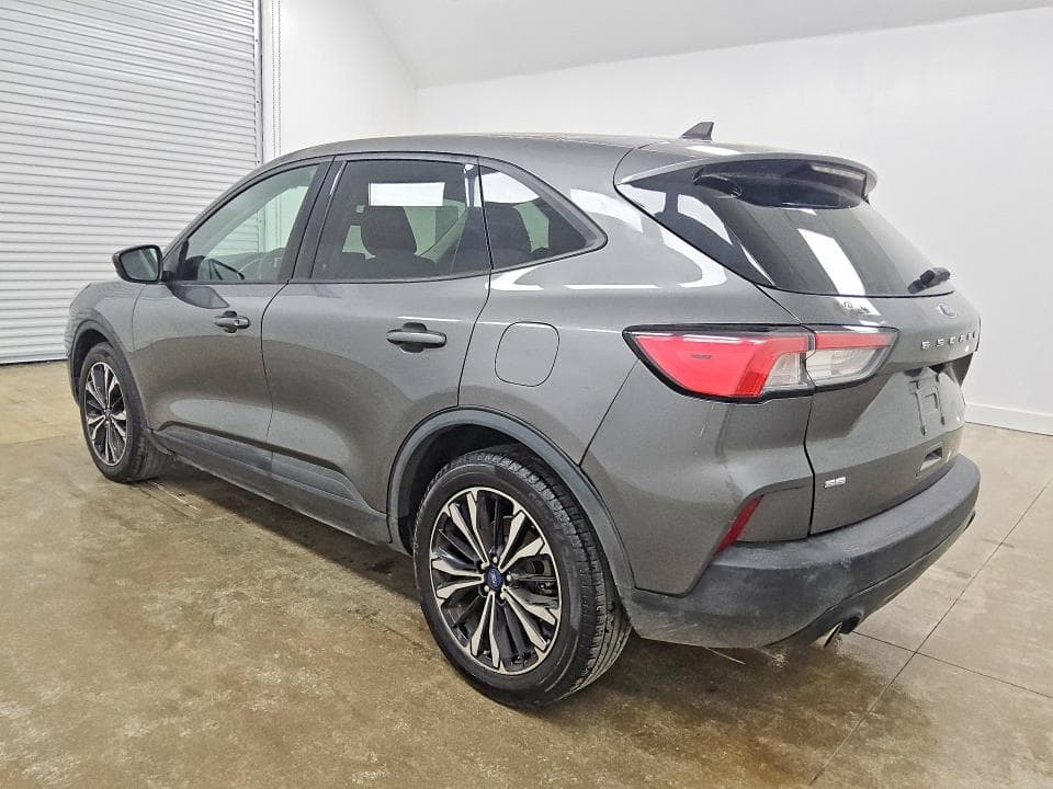 2021 FORD ESCAPE SE 2