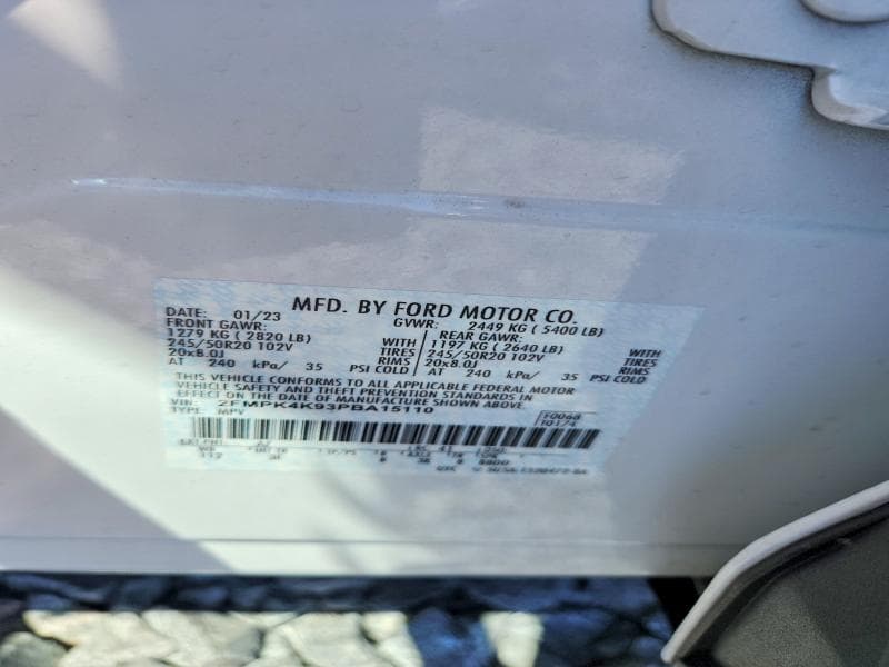 2023 FORD EDGE TITANIUM 13