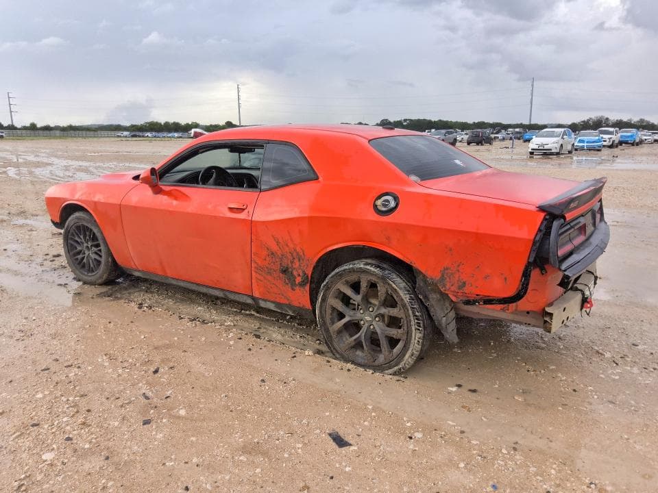 2020 DODGE CHALLENGER SXT 2