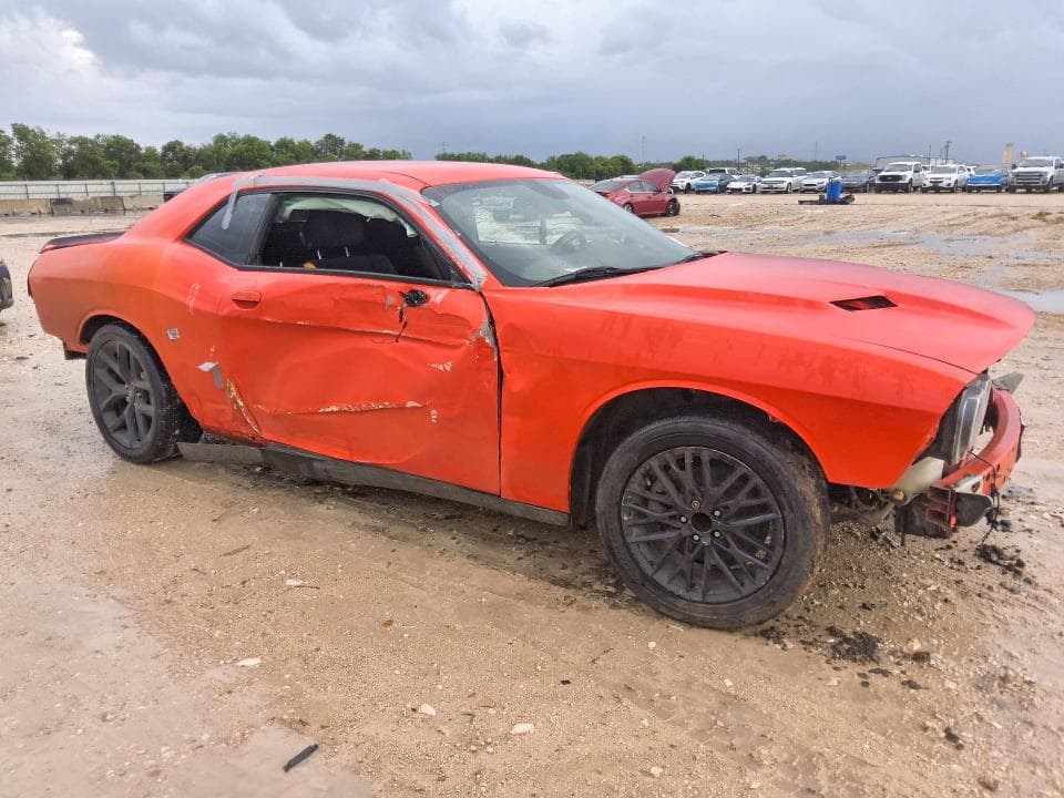 2020 DODGE CHALLENGER SXT 4