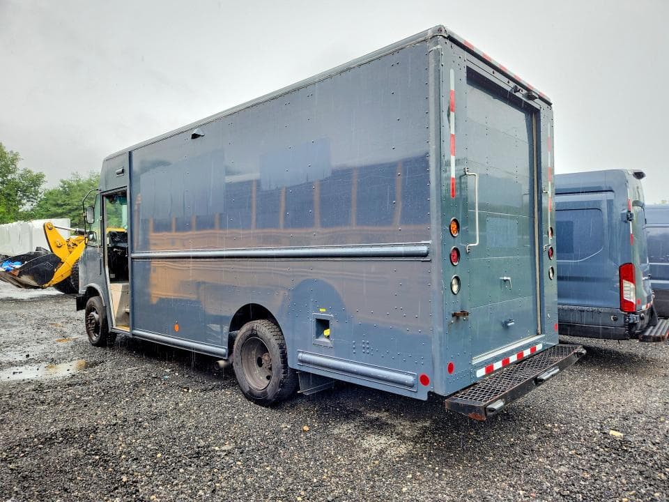 2020 FORD F59 DELIVERY TRUCK 2