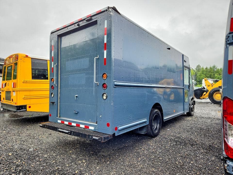 2020 FORD F59 DELIVERY TRUCK 3