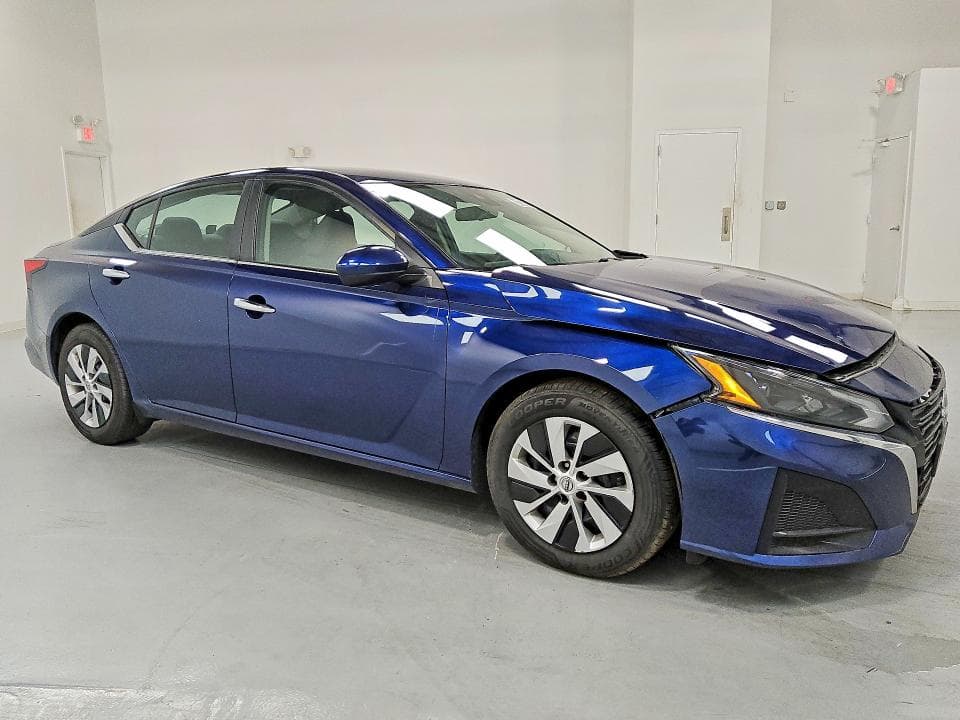 2023 NISSAN ALTIMA S 4