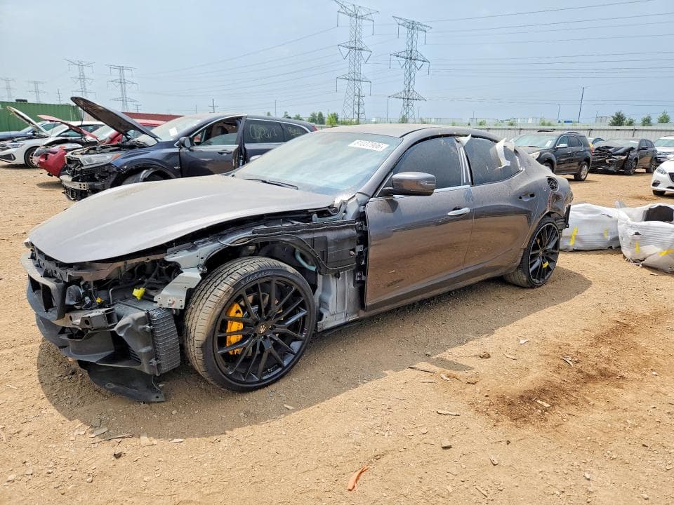 2016 MASERATI GHIBLI