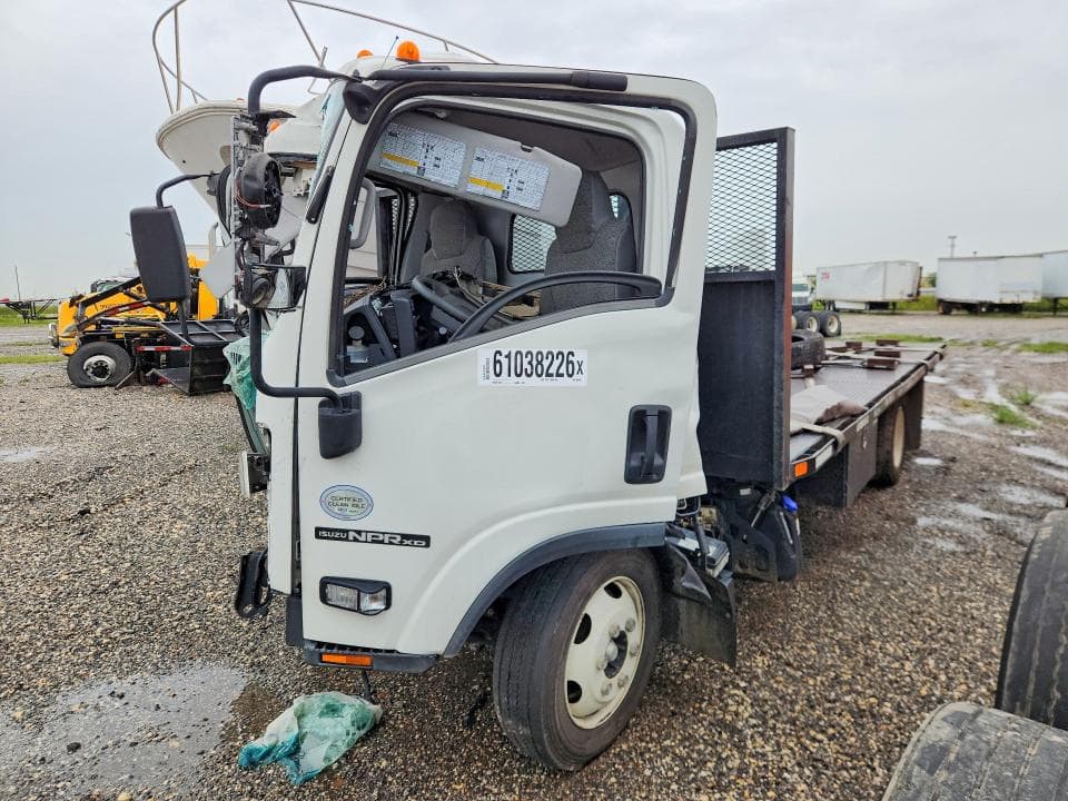 2023 ISUZU NPR XD