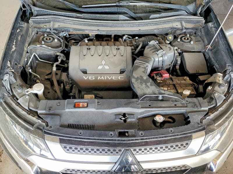 2019 MITSUBISHI OUTLANDER GT GT 12