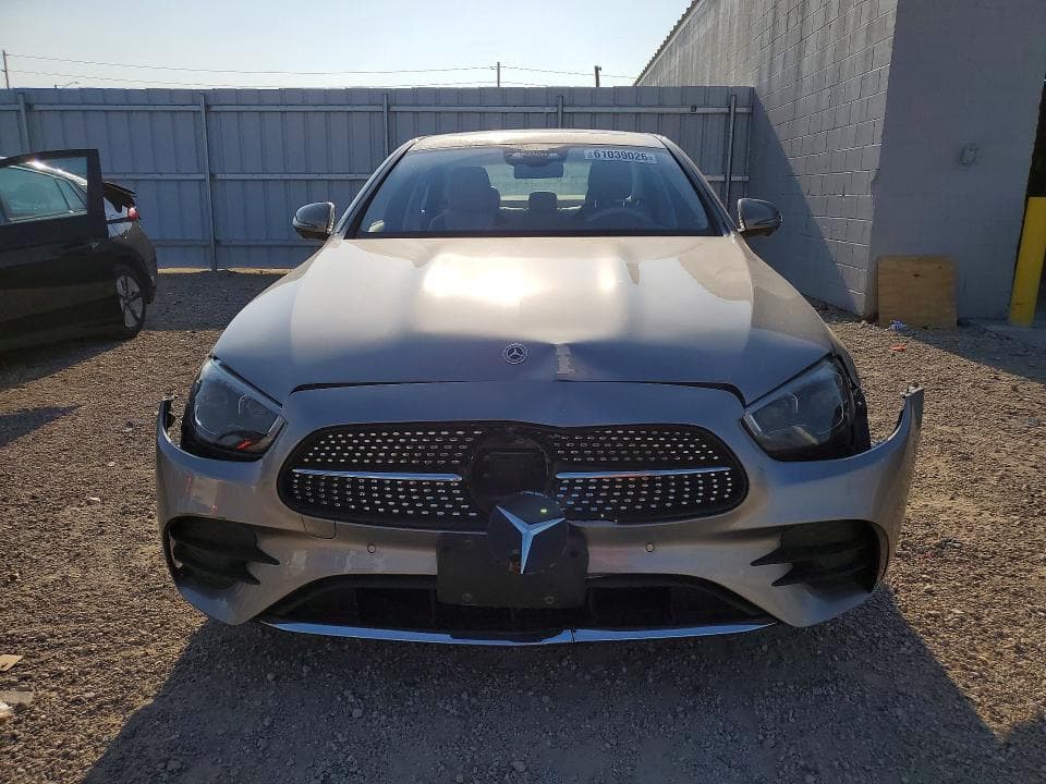 2022 MERCEDES-BENZ E 350 4MATIC 5