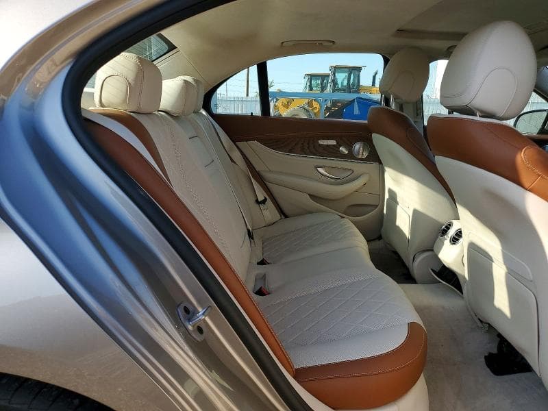 2022 MERCEDES-BENZ E 350 4MATIC 10