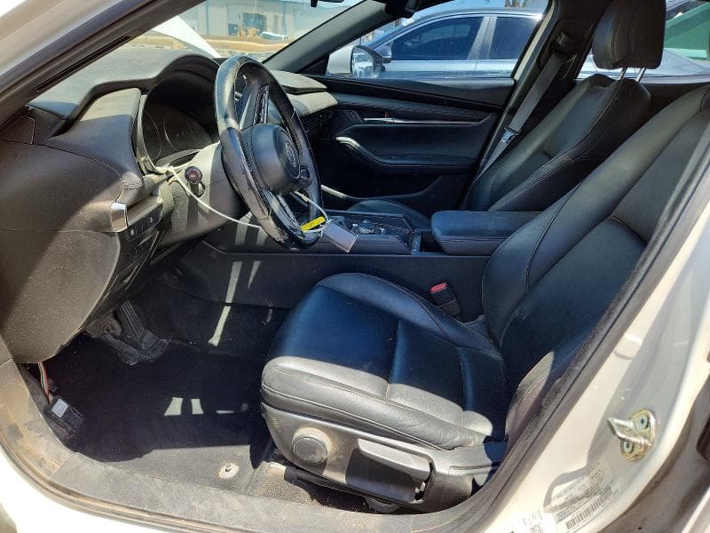 2019 MAZDA 3 7