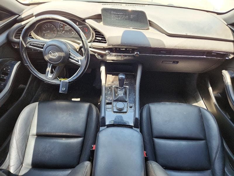 2019 MAZDA 3 8