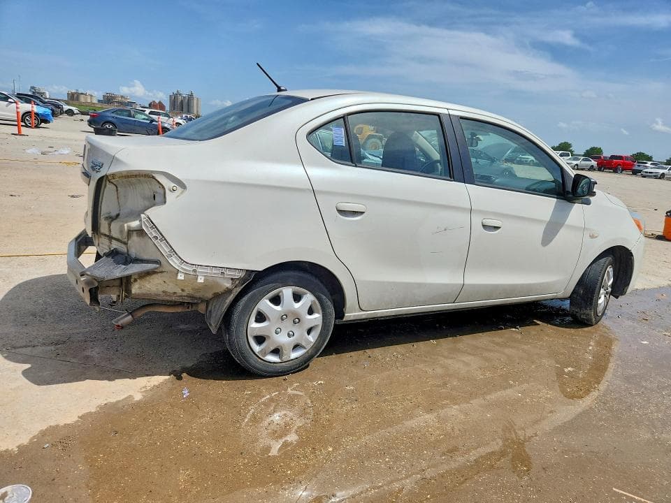 2018 MITSUBISHI MIRAGE G4 ES 3
