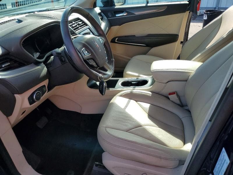 2017 LINCOLN MKC PREMIERE 7