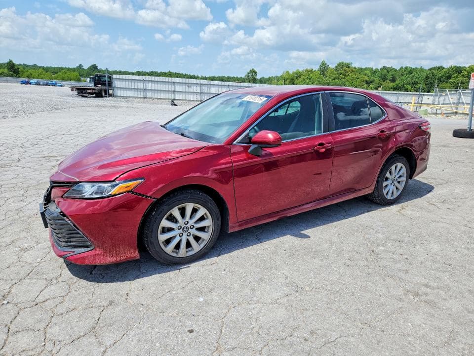 2018 TOYOTA CAMRY LE