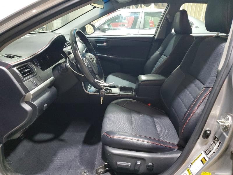 2017 TOYOTA CAMRY SE 7