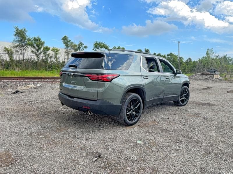 2022 CHEVROLET TRAVERSE LT LT 4
