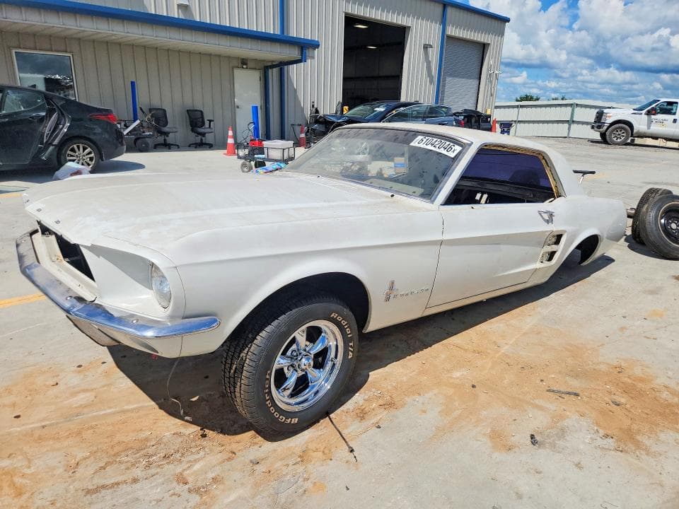 1967 FORD MUSTANG - 1