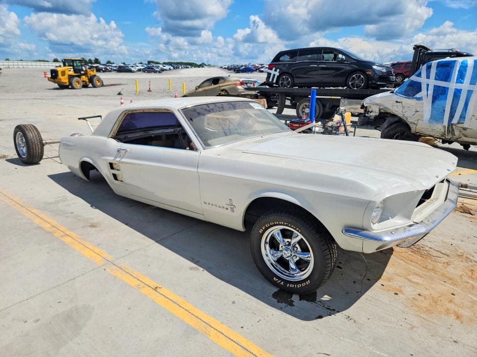 1967 FORD MUSTANG 4